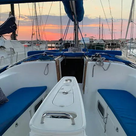 Bed&boat Experience Torre del Greco