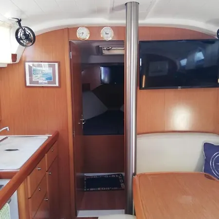 Bed&boat Experience Botel *